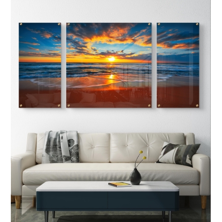 סט תמונות זכוכית מחולקות המציג שקיעה דרמטית מעל ים רגוע מתוך קולקציית תכשיט לבית