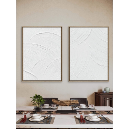 זוג תמונות קנבס לבנות במרקם עדין ועיצוב מינימליסטי מקולקציית NEXTGEN BY BAR מבית תכשיט לבית