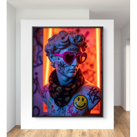 תמונת קנבס של פסל דוד עם משקפי לב, קעקועים וגרפיטי צבעוני באווירה אורבנית, מתוך קולקציית M-X ART.