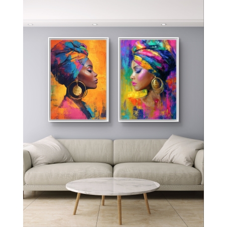 זוג תמונות קנבס צבעוניות בעיצוב מודרני – נשים אפריקאיות עם טורבן צבעוני, רקע עשיר בגווני כתום, סגול וכחול, הדפסה חלקה ואיכותית של תכשיט לבית.