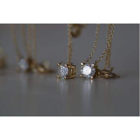 שרשרת יהלום צף מעבדה