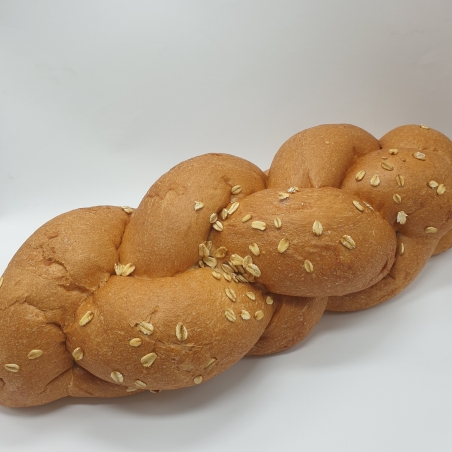 חלה קלועה כוסמין