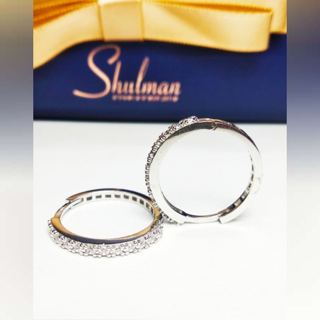 עגילי חישוק משובצות גודל 3 זהב לבן