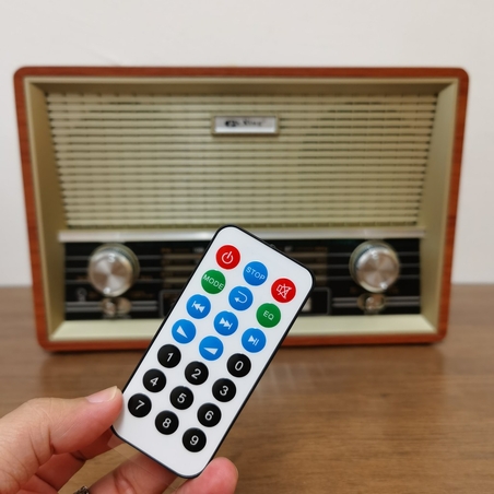 רדיו בעיצוב וינטג' משולב Bluethooth שחור/זהב עץ