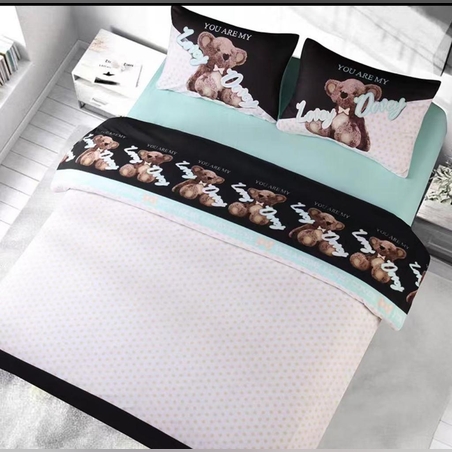 - מצעי פליז דובי בגוון שחור ירוק