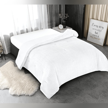 -                                                                                                 פוך אנדורה- צד אחד קורדרוי פלנל ומצידו השני פוך יוקרתי 2