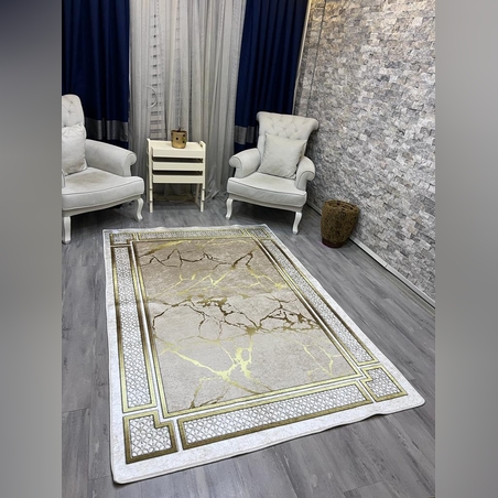 היישר מהיבואן - שטיח לבן עם ברקים זהב