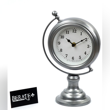 שעון כסוף 1622