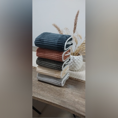 - דגם                                                         מגבות