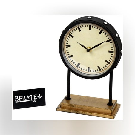 שעון עומד על עמדה 1631