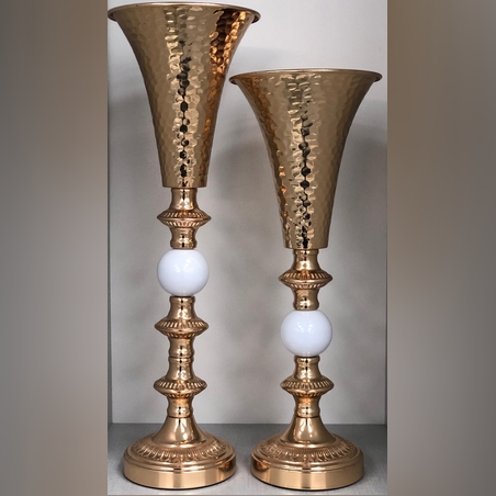 זוג פמוטים מפואר