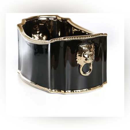 מגש קרמיקה שחור אריה כסוף