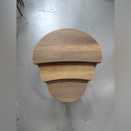 שלישיה מעמדים מעץ 