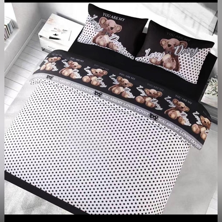 - מצעי פליז דובי בגוון שחור לבן