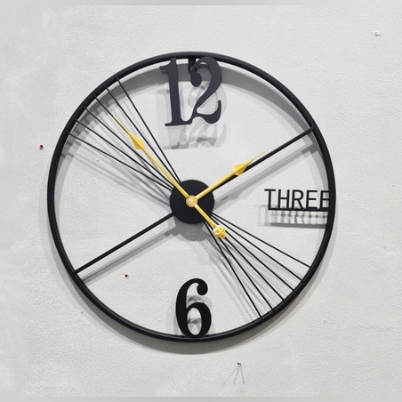 שעון שחור קוטר 60 פסים
