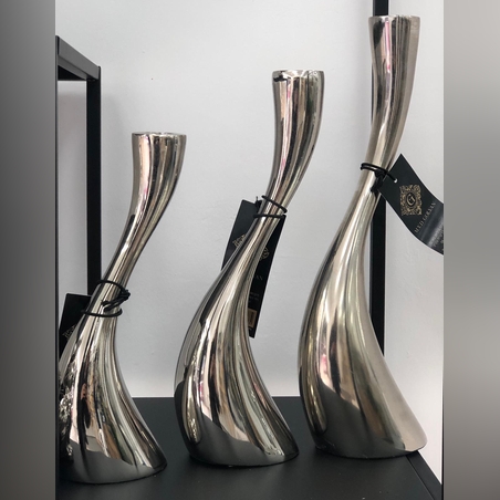 שלישיית פמוטים