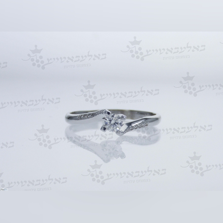 טבעת יהלום B8