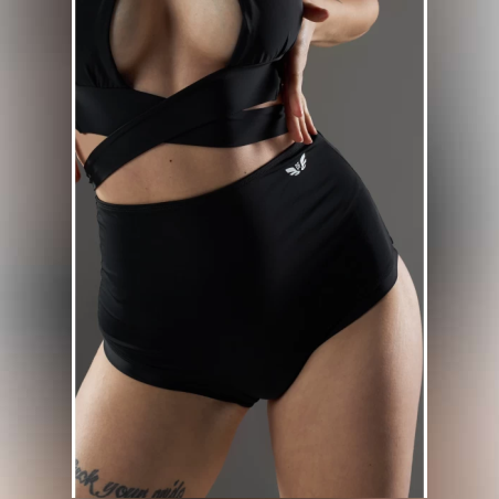 Shorts MADONNA black