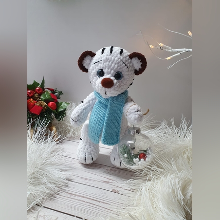 בובה טיגריס לבן