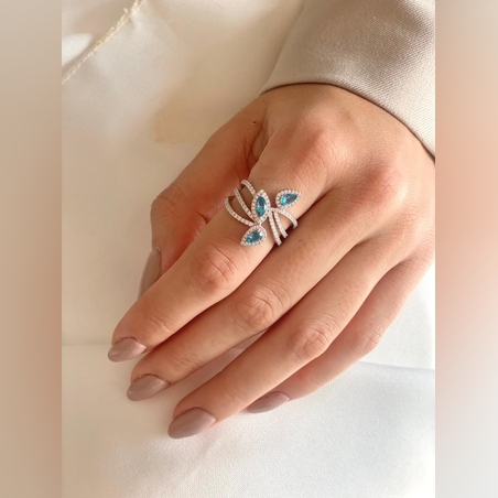 טבעת רותם כסף 925 שלושת הטיפות משובצת זרקונים