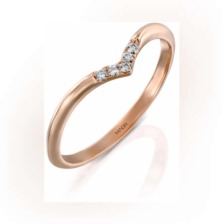 טבעת Charlotte - וי משובצת יהלומים עדינה