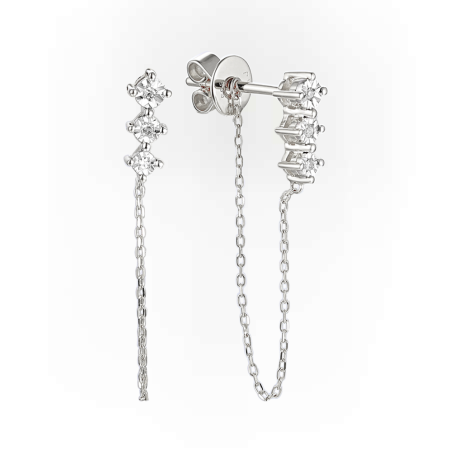 עגילי זהב לבן 14K משובצים שלושה יהלומים עם שרשרת עדינה