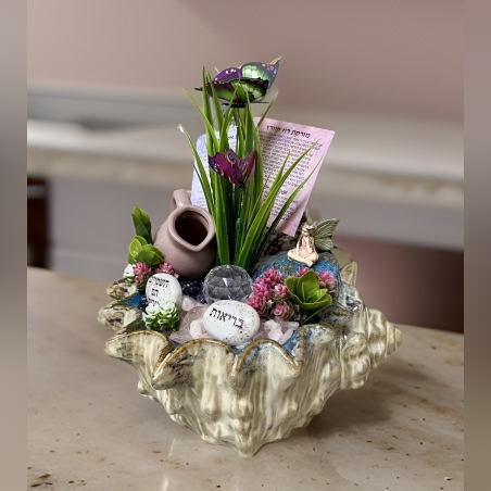 מזרקת קונכיה מאבני קריסטל רוז קוורץ משולבת תאורה