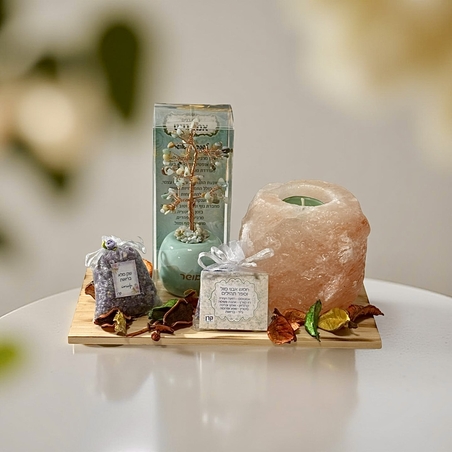 פינה של אור וטוב