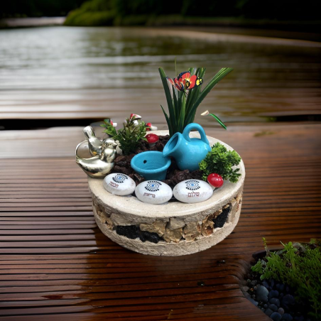 מזרקת אבני בזלת ארץ ישראל בכלי שברים גדולה