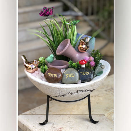 מזרקה אובלית גדולה מעורבת רוז קוורץ ואוונטורין עם מעמד