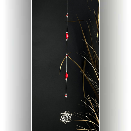 מובייל מגן דוד עם אבן הקורל האדום