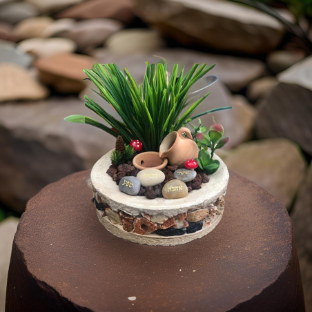 מזרקת אבני בזלת ארץ ישראל בכלי שברים גדולה