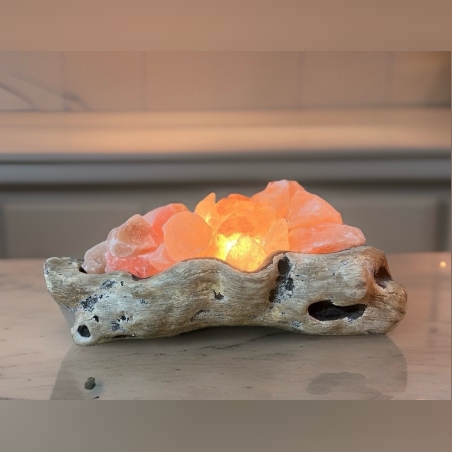 מנורת מלח דמוי גזע