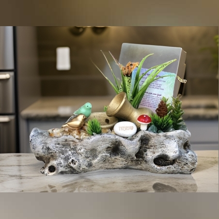 מזרקה דמוי גזע מעורבת סיטרין ואוונטורין