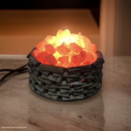 מנורת מלח בכלי עץ שתי וערב