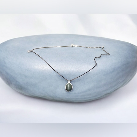 תליון כסף עם אבן עין החתול (קריסובריל)