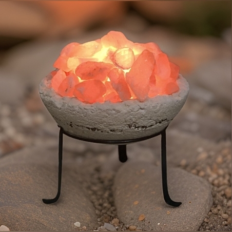 מנורת מלח בכלי חרס בינוני מחוספס עם מעמד