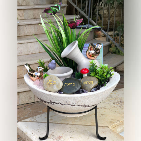 מזרקה אובלית גדולה מעורבת אמטיסט ורוז קוורץ עם מעמד