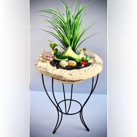 מזרקה ענקית בכלי חרס עם מעמד אבני אוניקס ואמזונייט