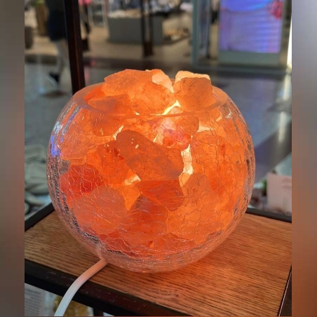 מנורת מלח בכלי זכוכיות