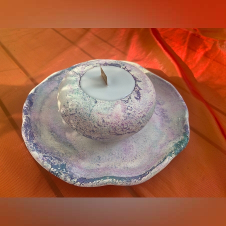 נר ריחני בניחוח מרענן ועדין