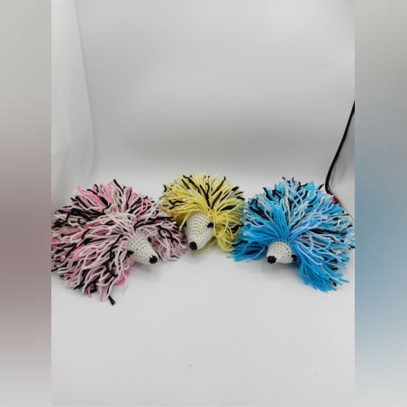 שלישיית קיפודים סרוגים בעבודת יד