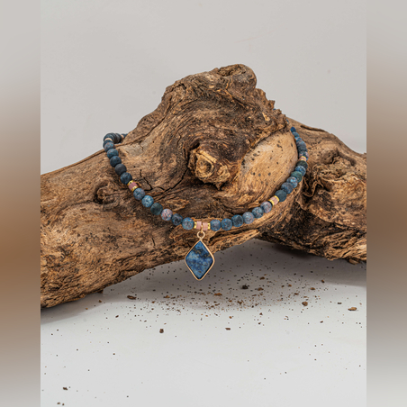 שרשרת עתליה- מאבני טורקיז, לאפיז לזולי, רדונייט והמטייט