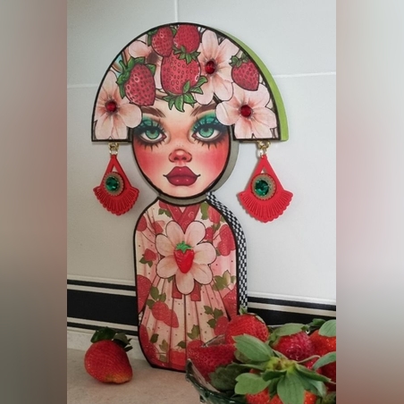 תותי- יצירת קיר