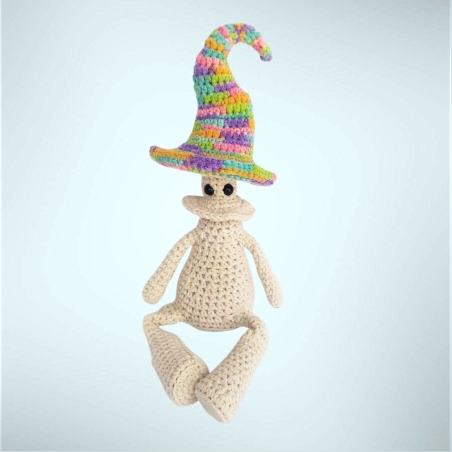 צ'אטו- בובת פטריה סרוגה בעבודת יד