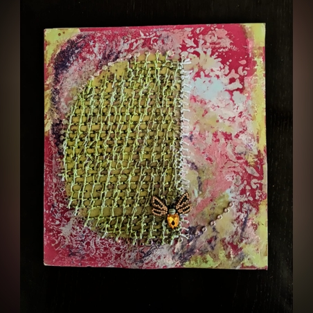 קולאז יפני בעבודת יד מנייר וחוטי נייר וחומרים פולימריים