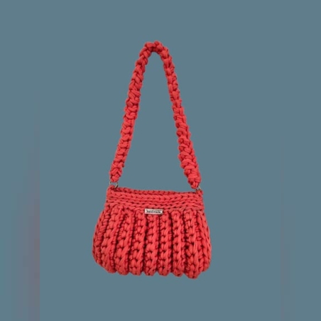 תיק קרושה בצבע אדום אלמוג