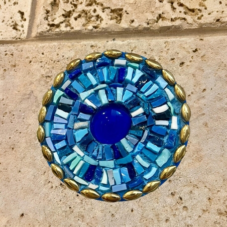 מנדלה קטנה מפסיפס נגד עין הרע בעבודת יד