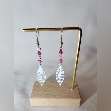 עגילי עגילי עלה מחרוזי קריסטלים צבעוניים בעבודת יד