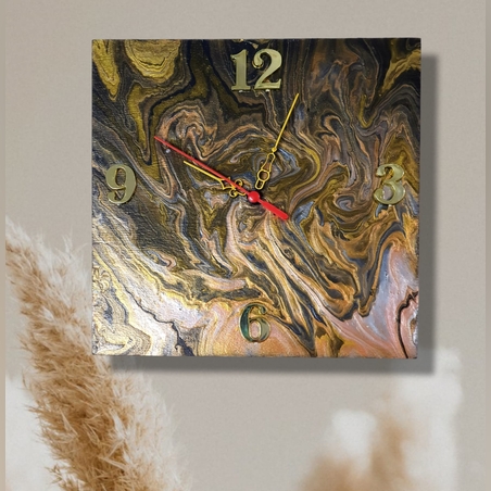 שעון על בסיס עץ ציור בשיטת אקריל פורינג